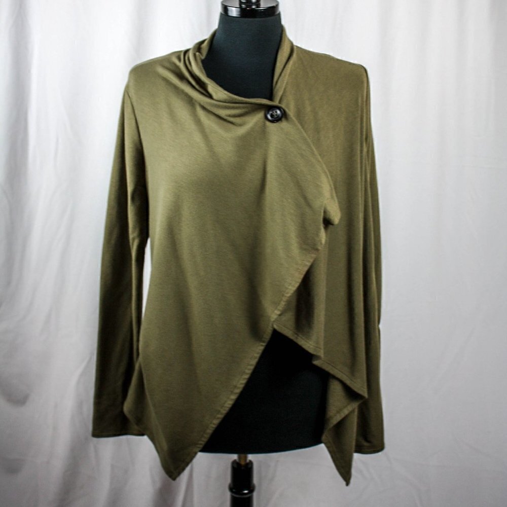 Cable & Gauge Asymmetrical Cardigan Top Ar…